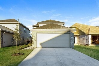 Building Photo - 10319 Clearwater Wy