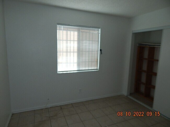 Building Photo - 2185 Exeter Dr