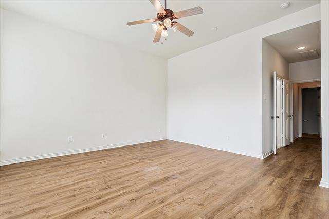 Building Photo - 1130 Mission Ln