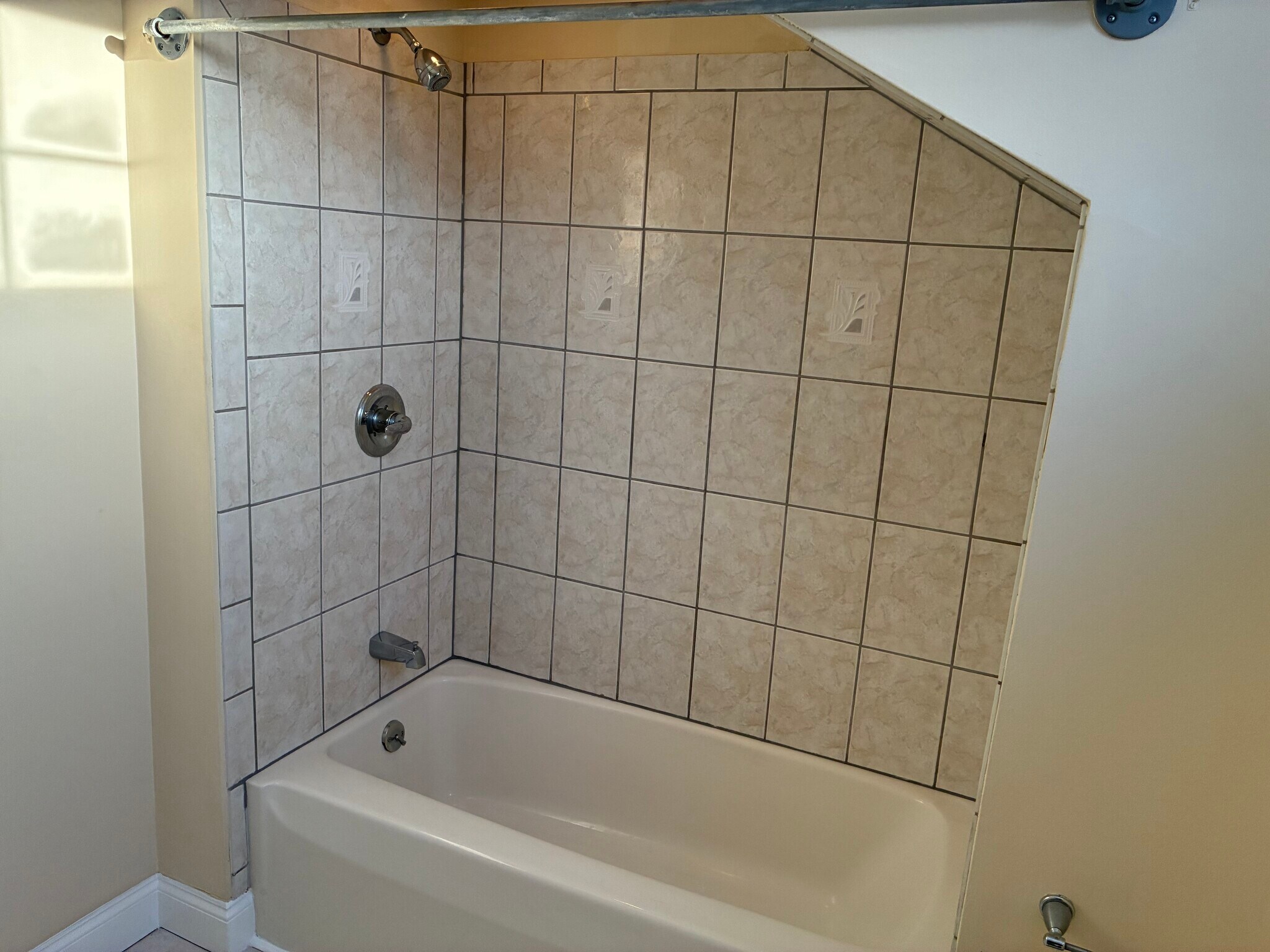 Building Photo - 56 Parrish St