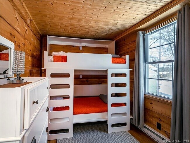 Building Photo - 6 Brunetto Grove