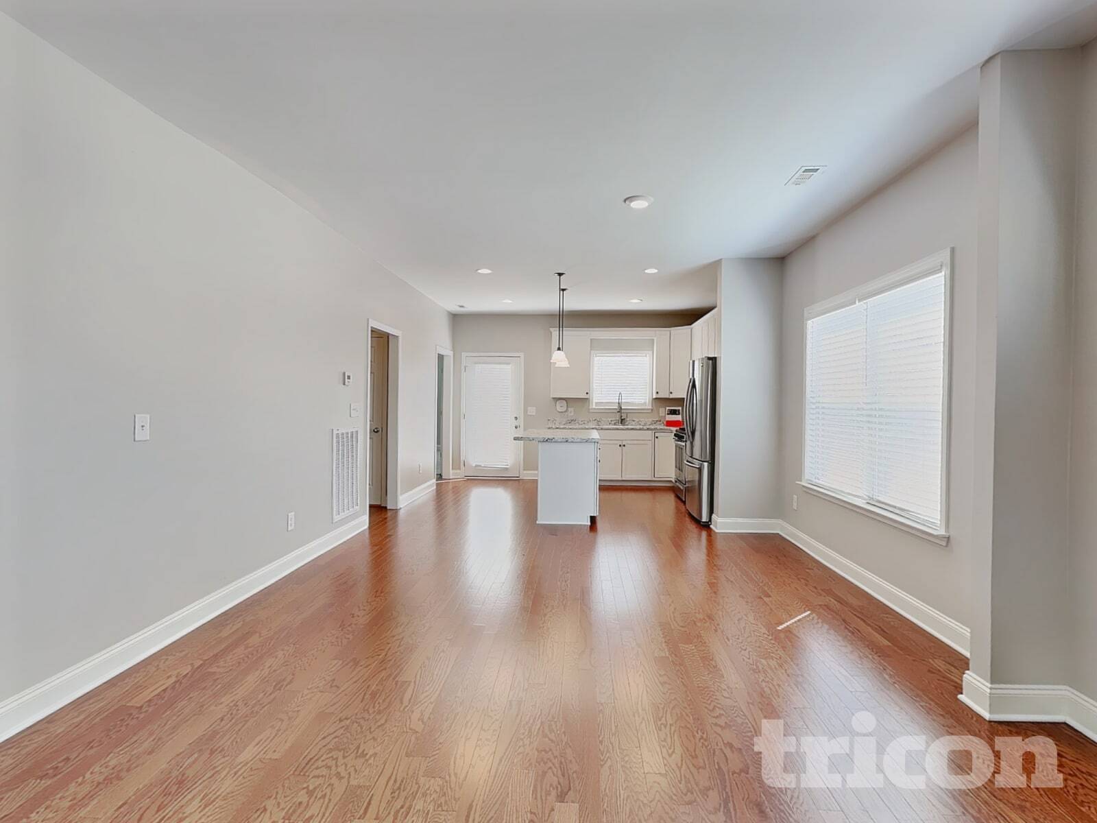 Building Photo - 1363 Coates Ln