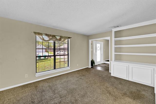 Building Photo - 308 Mack Dr