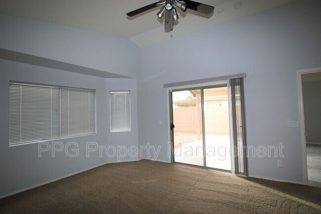 Building Photo - 25849 W St Kateri Dr
