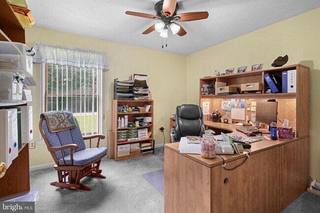 Building Photo - 4949 Idlewilde Rd