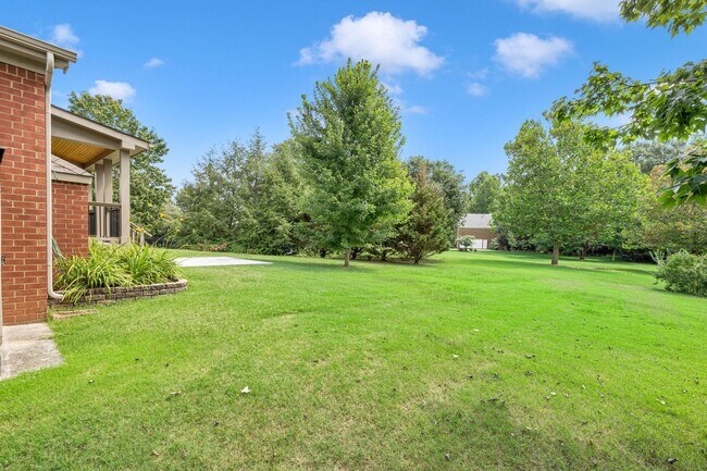 Building Photo - Welcome to this charming all-brick rental ...
