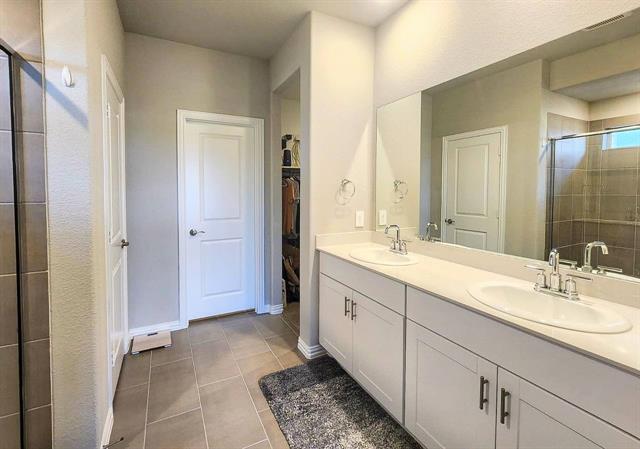 Building Photo - 615 Tribble Dr
