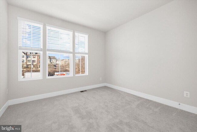 Building Photo - 7738 Port Capital Dr