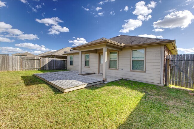 Building Photo - 707 Desert Pea Ln