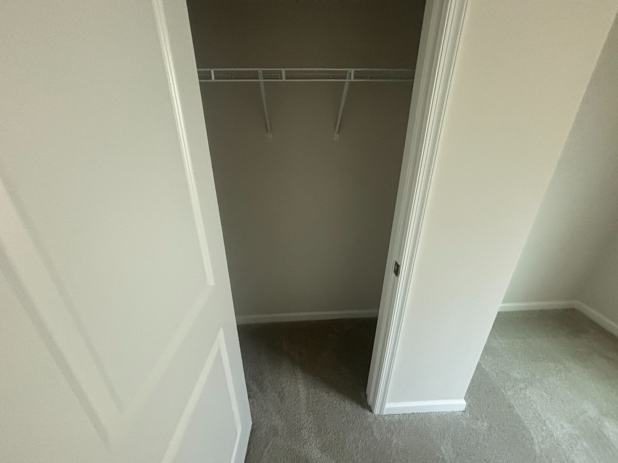 Building Photo - Room in House on Glacis Ct