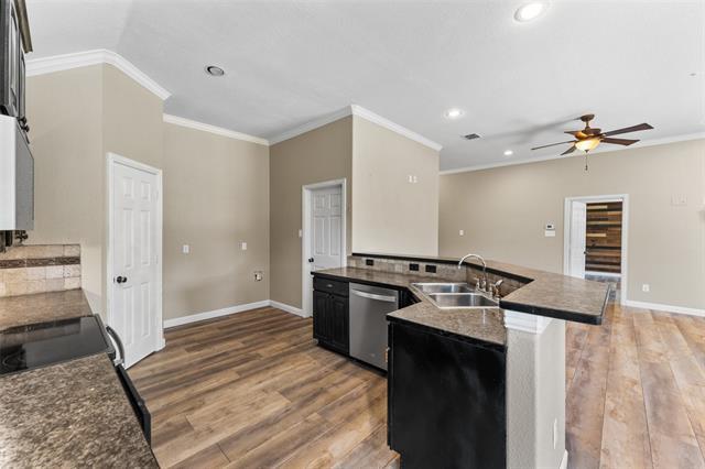 Building Photo - 132 Birdsong Ln