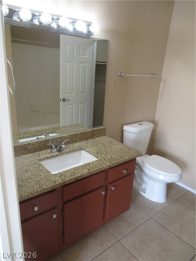 Building Photo - 2120 Ramrod Ave