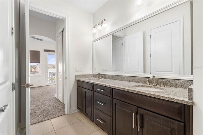 Building Photo - 2703 Morning Light Ct