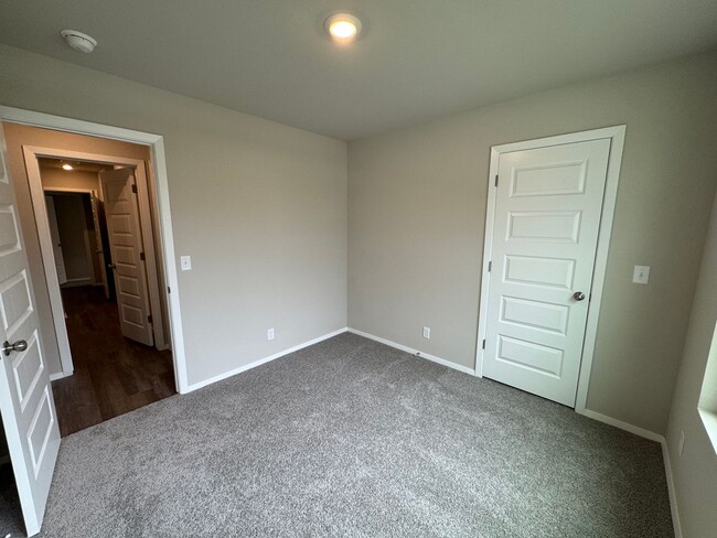 Building Photo - Brand New 4 Bedroom in Bixby