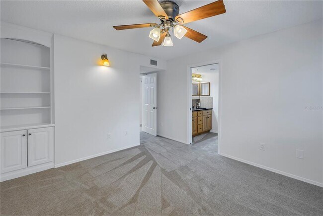 Building Photo - 2400 Feather Sound Dr