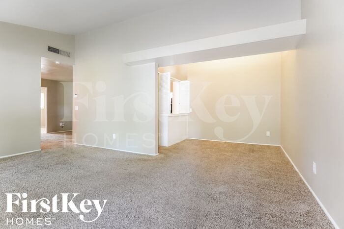 Building Photo - 3060 Blackwood Dr