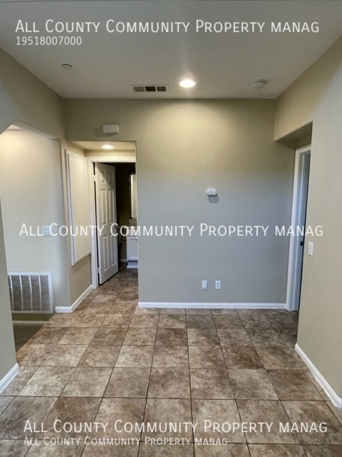 Building Photo - 2 Bedroom 2 Bathroom + Office Condo for Re...