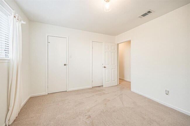 Building Photo - 1382 Beaujolais Ln