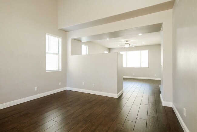 Building Photo - 17377 W Holland Ln