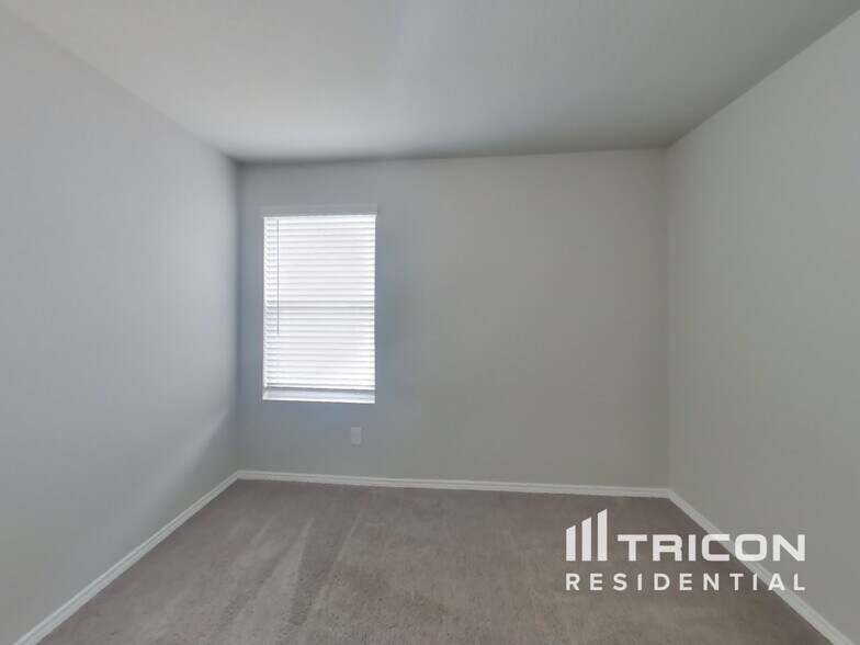 Building Photo - 8443 Amistad Cove