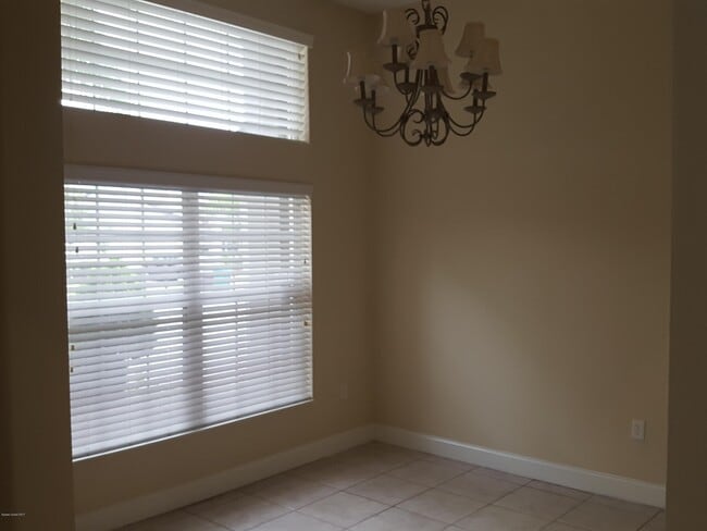 Building Photo - 1340 Cibola Dr