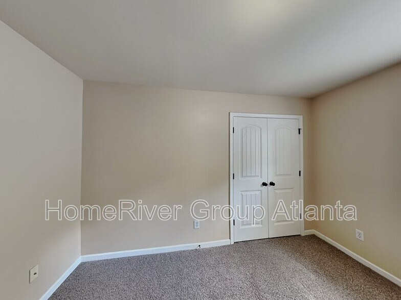 Building Photo - 5237 Blossom Brook Dr