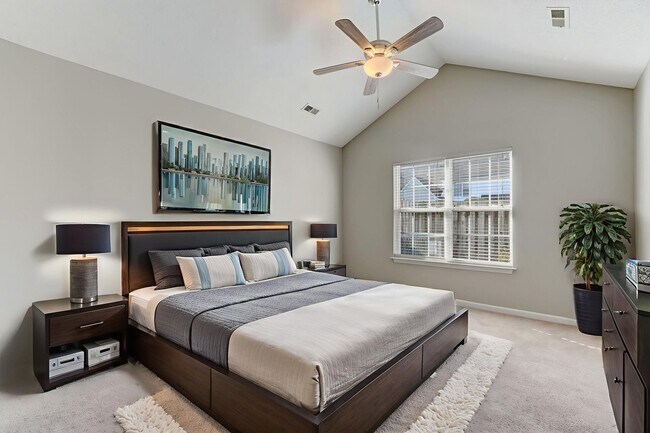 Building Photo - 35 Cambridge Oak Cir