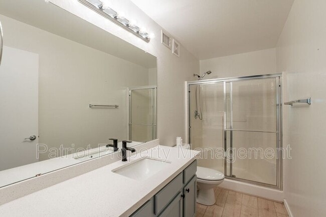 Building Photo - 16728 S 22nd St