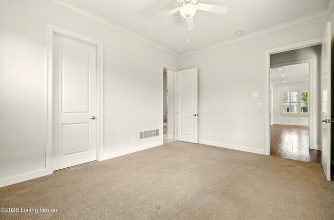 Building Photo - 8707 Featherbell Blvd