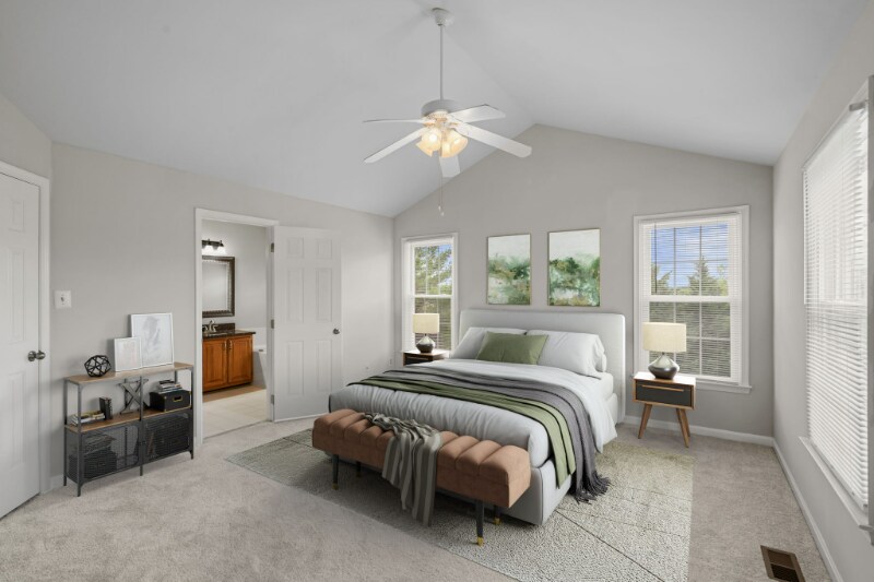 Building Photo - 7073 Kings Manor Dr