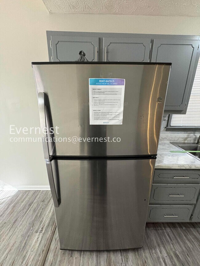 Building Photo - 130 Summerfield Dr