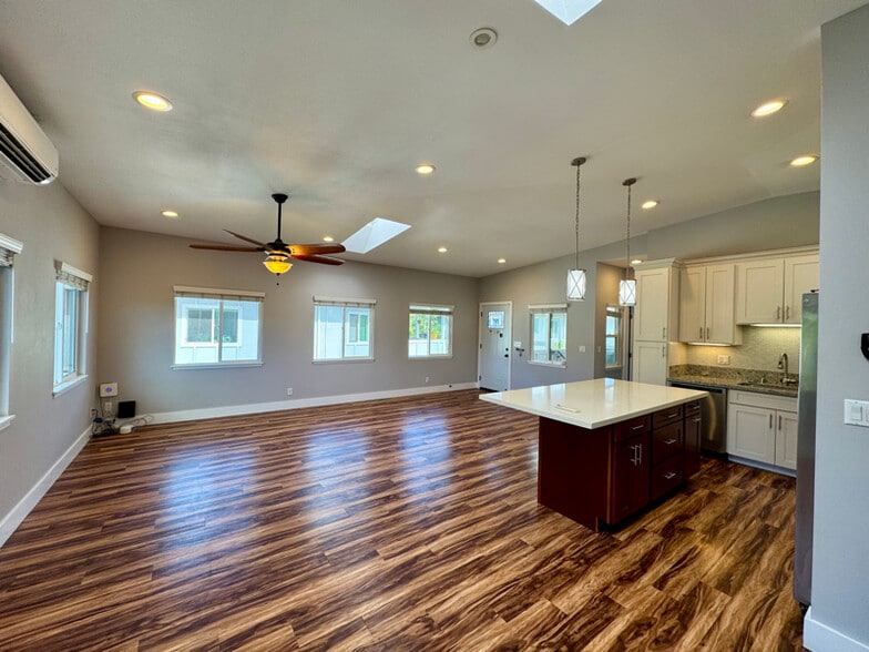 Building Photo - 66-166-166 Waialua Beach Rd