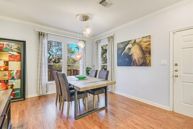 Building Photo - 7501 Shadowridge Run