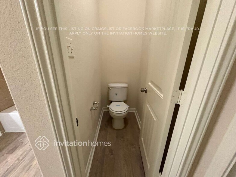 Building Photo - 7710 Ike Ave