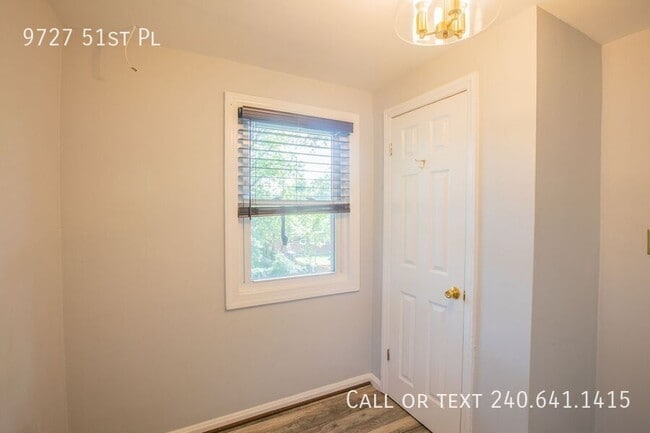 Building Photo - 9727 51st Pl