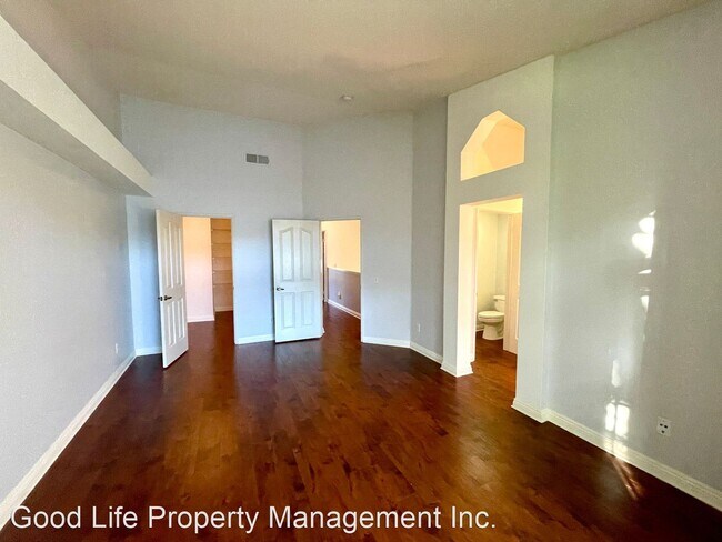 Building Photo - 2 br, 2.5 bath House - 7145 Calabria Ct Un...
