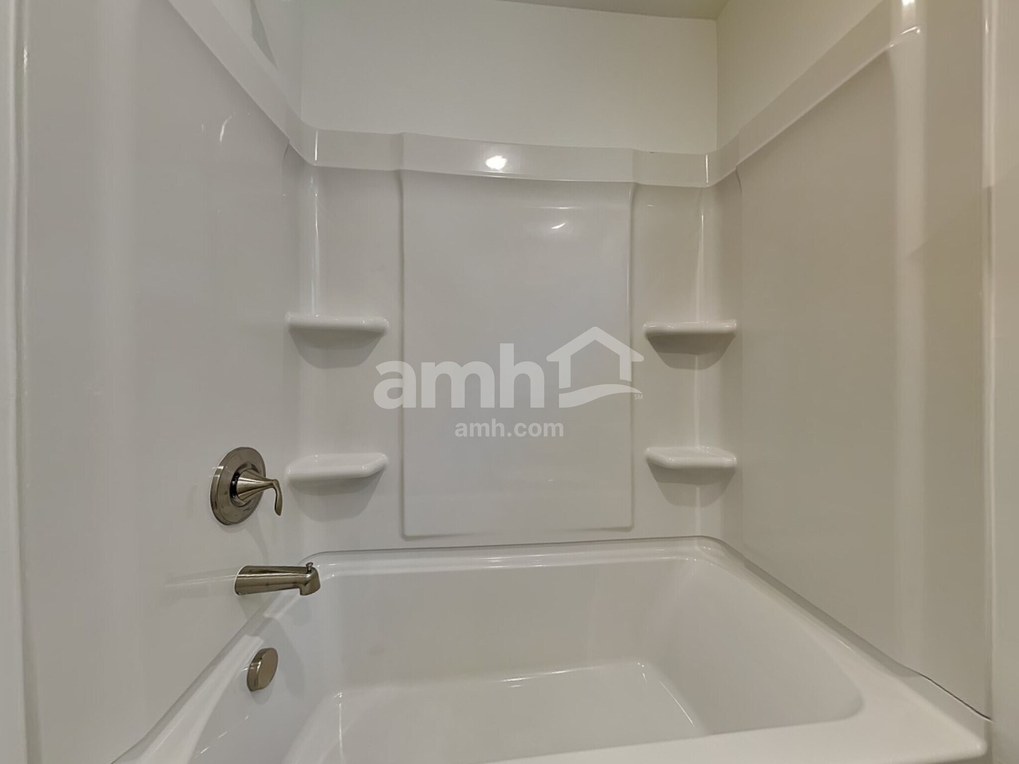 Building Photo - 5500 Front St