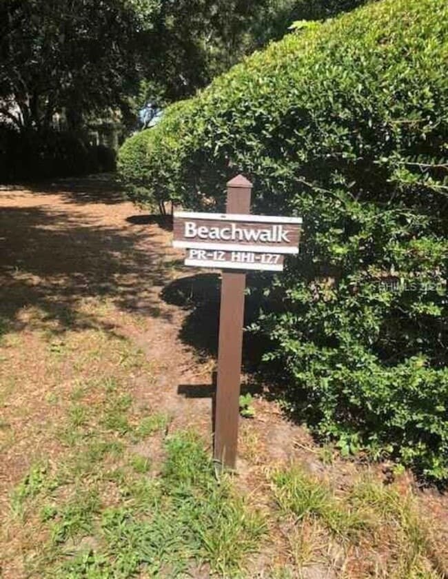Building Photo - Private Beach Access from this Fully Remod...