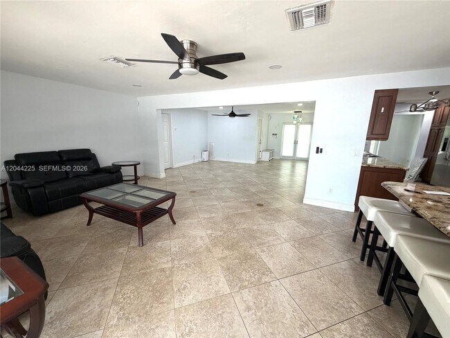 Building Photo - 4348 S Atlantic Cir