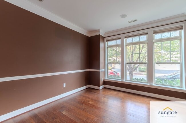 Building Photo - 11227 Terrace Ln