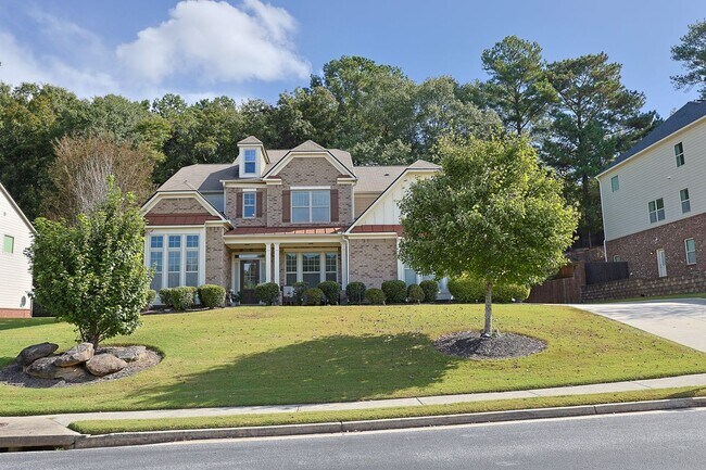 Building Photo - 2236 Caledonia Dr SE