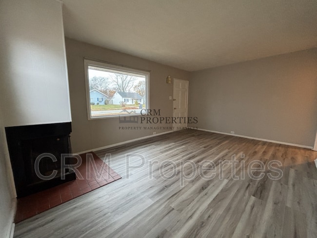 Building Photo - 1036 Columbus Blvd