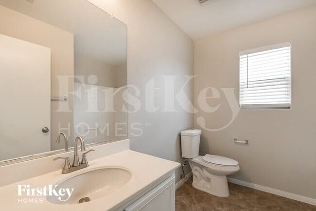 Building Photo - 11237 Alga Ct