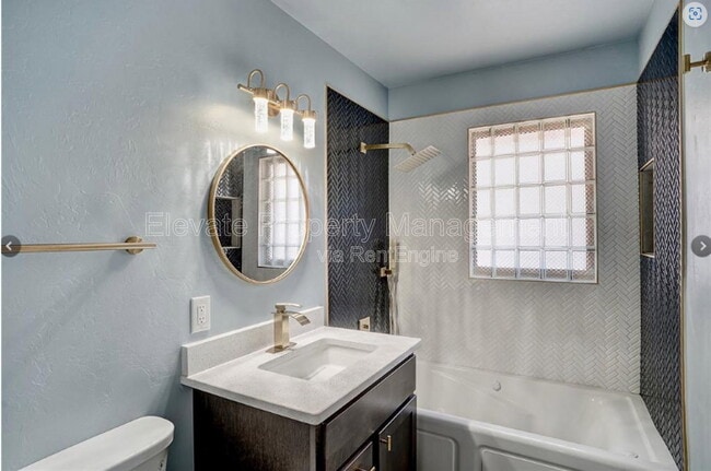 Building Photo - 1908 Sheffield Rd