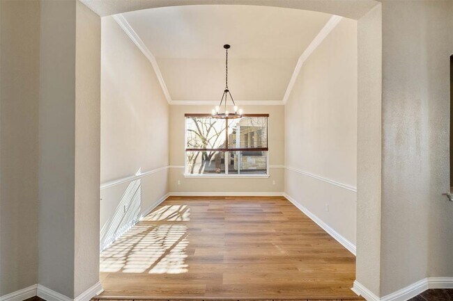 Building Photo - 15913 Spillman Ranch Loop
