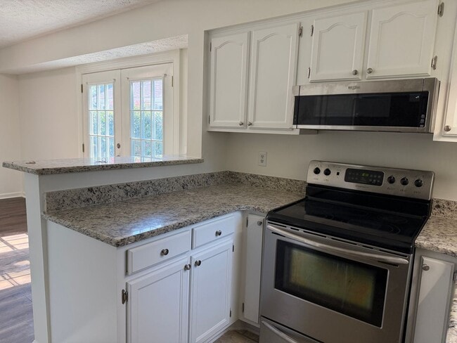Building Photo - 106 Meridian Ct