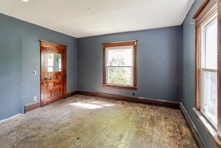 Building Photo - 435 Cowen St