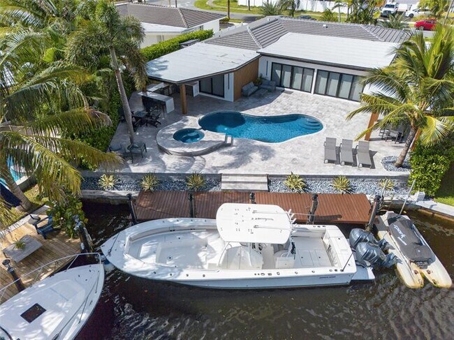 Primary Photo - 160 SE 3rd Ct