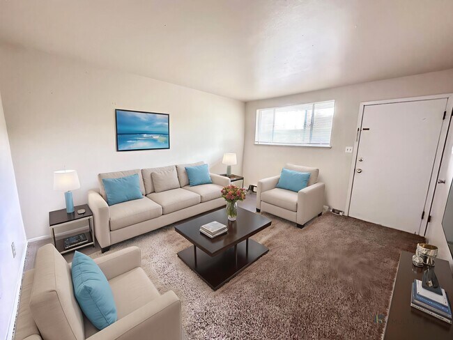 Newton Living - 7250-7290 Newton Street