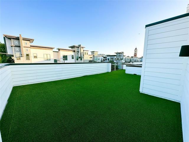 Building Photo - 2633 Reagan St